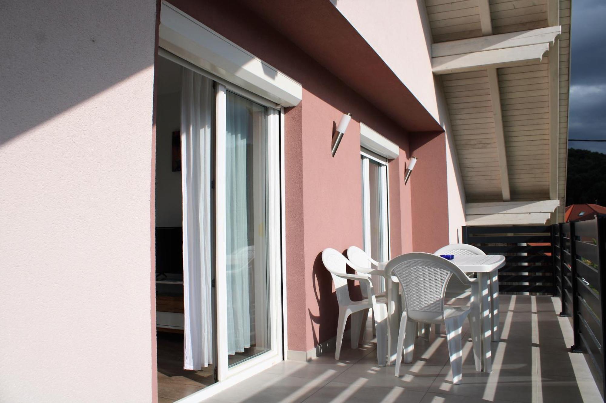 Apartman Swans Otocac Exterior photo